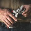 imageFelco Pruning Shears F 6  High Performance Swiss Made OneHand Garden Pruners  100052385F 2